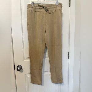 Lululemon Women’s Soft Ambitions High Rise pant in Beechwood